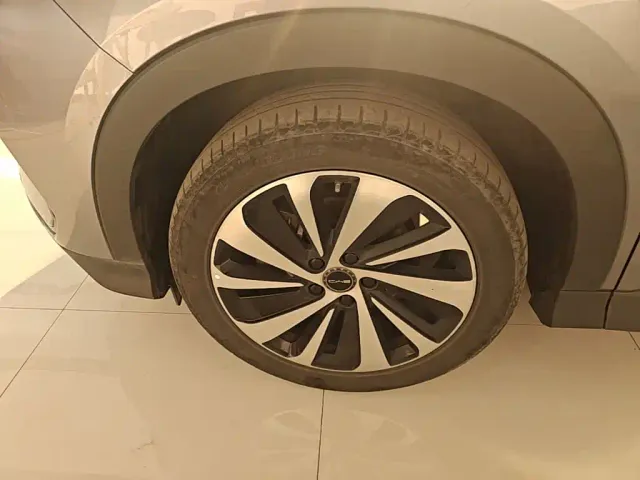 BYD Song PLUS — Фото автомобиля 22