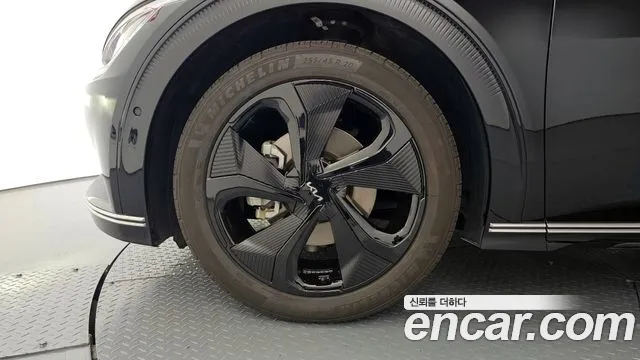 Kia EV6 Long Range — Фото автомобиля 5