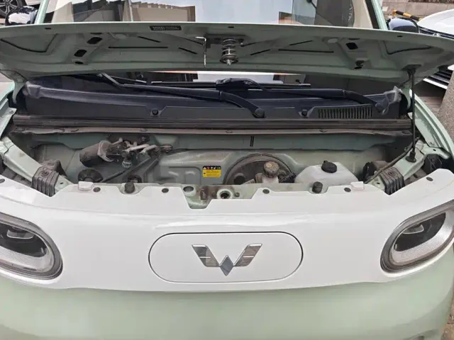 Wuling Hongguang Mini EV — Фото автомобиля 10