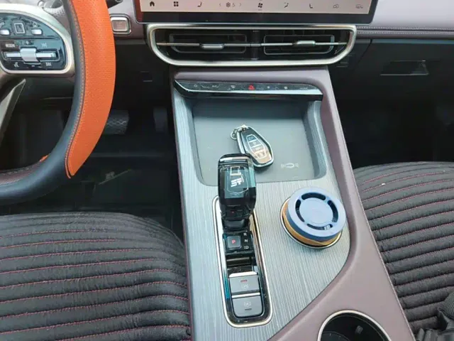 Jetour X90 Pro — Фото автомобиля 13