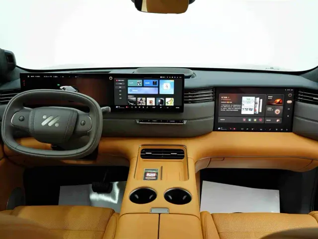 IM Motors LS8 — Фото автомобиля 16