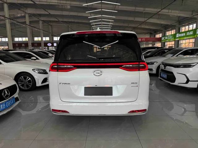 GAC Trumpchi M6 — Фото автомобиля 5