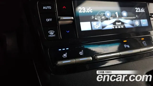 Hyundai Grandeur Grandeur (New) — Фото автомобиля 16