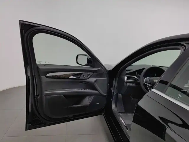 Cadillac CT6 — Фото автомобиля 8