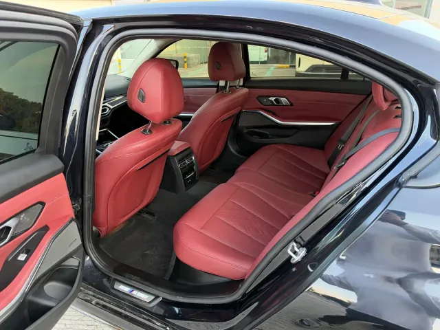 BMW 3 Series — Фото автомобиля 5