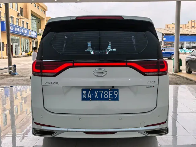 GAC Trumpchi M8 — Фото автомобиля 17