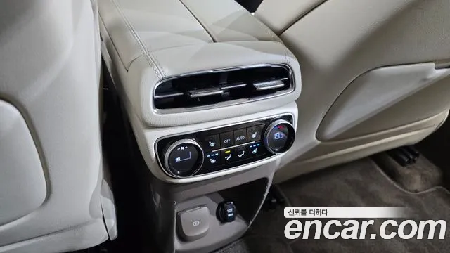 Genesis GV80 2.5T Бензин AWD — Фото автомобиля 25
