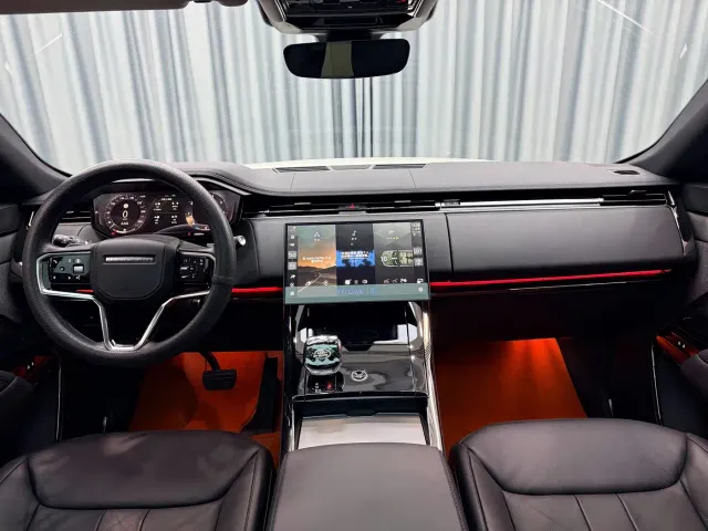 Land Rover Range Rover Sport — Фото автомобиля 18