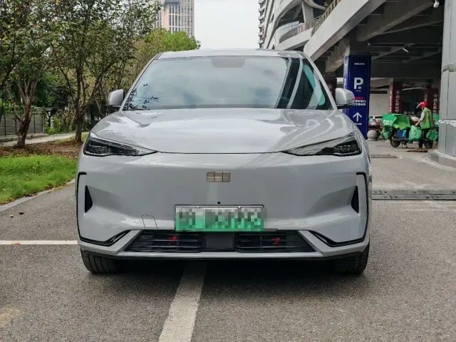 Geely Galaxy E5 — Фото автомобиля 2