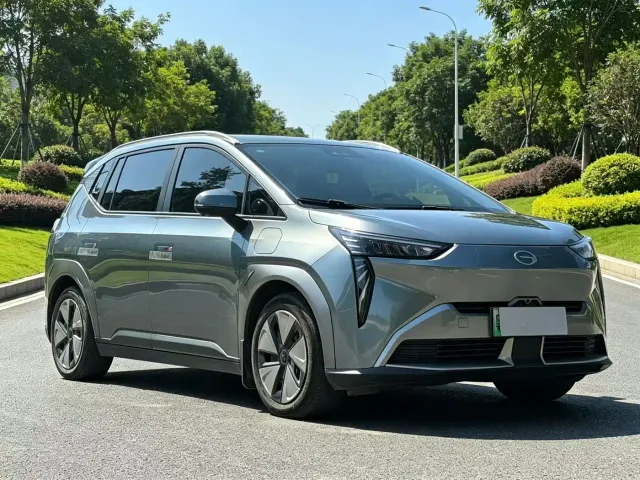 GAC Aion Y — Фото автомобиля 5