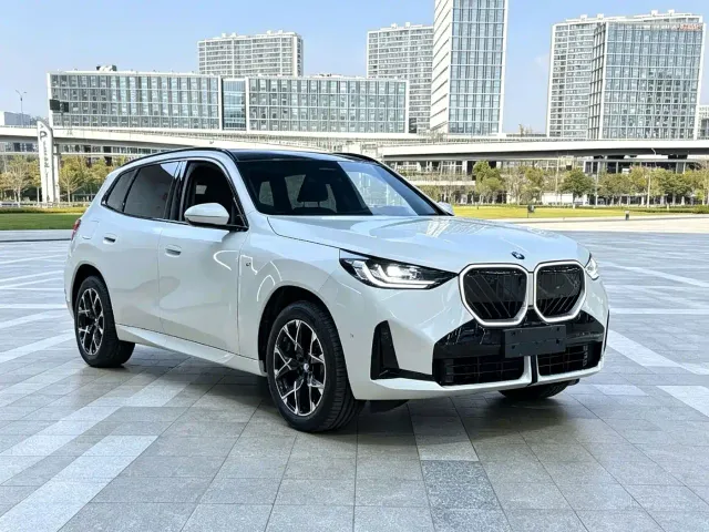 BMW X3 — Фото автомобиля 3