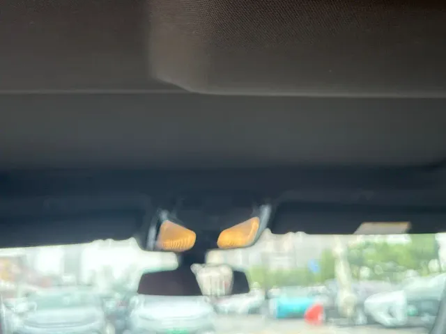BMW 5 Series — Фото автомобиля 10