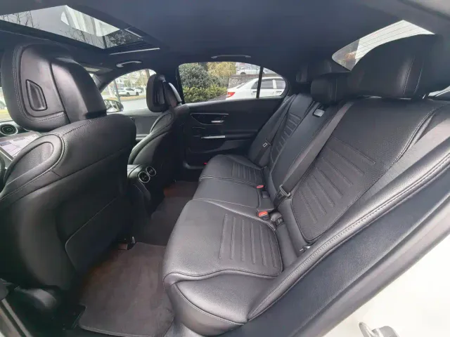Mercedes-Benz C-Class — Фото автомобиля 9