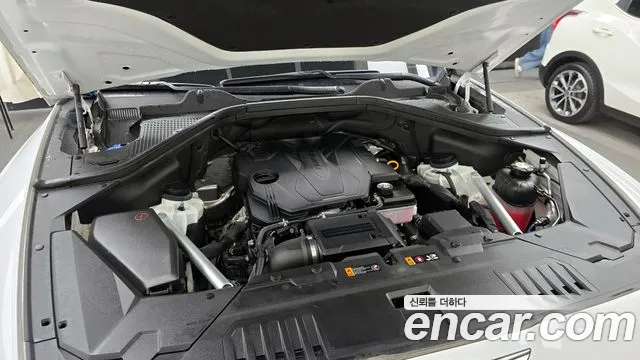 Genesis GV80 2.5T Бензин AWD — Фото автомобиля 6