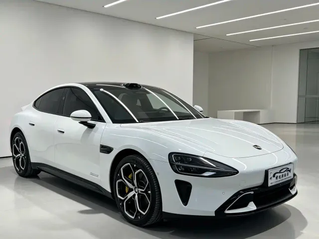 Xiaomi SU7 — Фото автомобиля 3