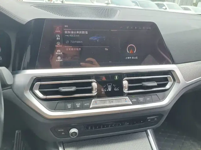 BMW 3 Series — Фото автомобиля 12