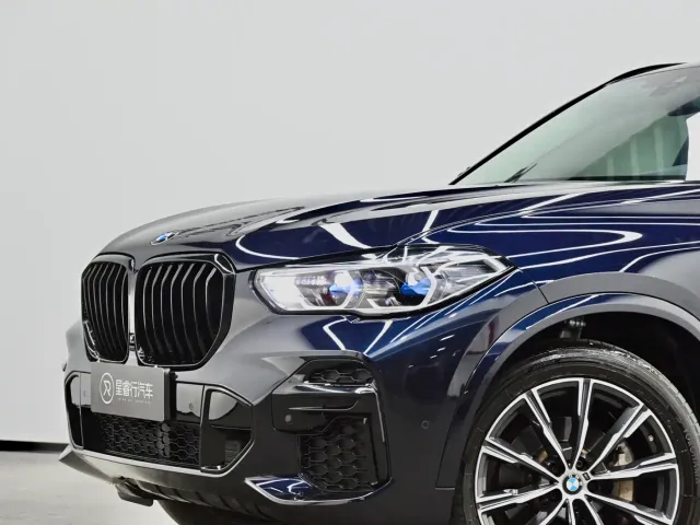 BMW X5 — Фото автомобиля 24