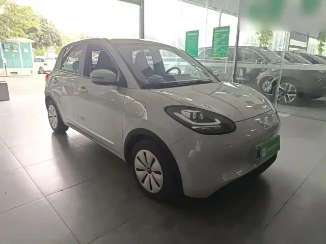 Wuling Bingo — Фото автомобиля 3