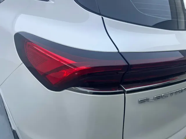 Buick E5 — Фото автомобиля 12