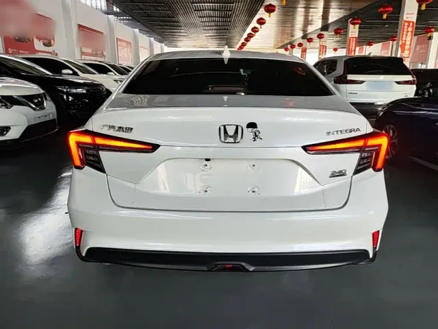 Honda Integra — Фото автомобиля 5