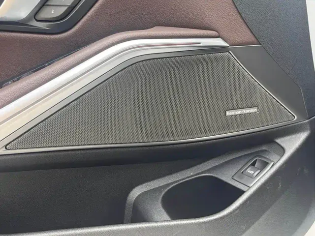 BMW 3 Series — Фото автомобиля 18