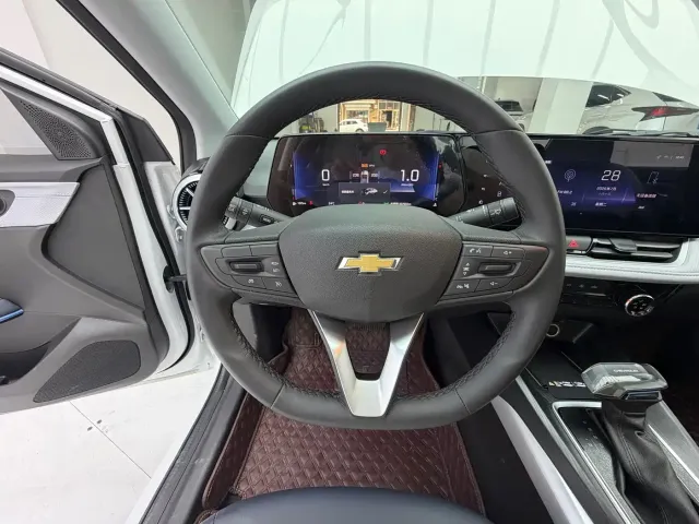 Chevrolet Monza — Фото автомобиля 10