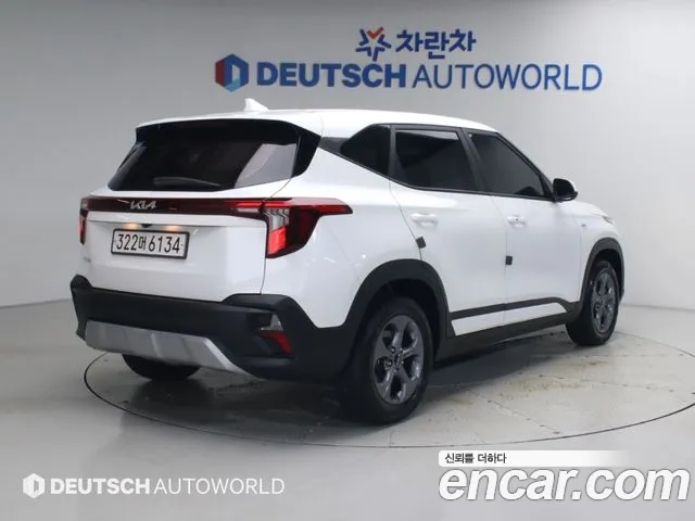 Kia Seltos New — Фото автомобиля 4