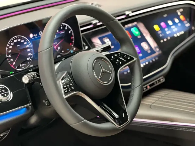 Mercedes-Benz E-Class — Фото автомобиля 7
