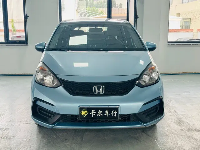 Honda Fit — Фото автомобиля 2