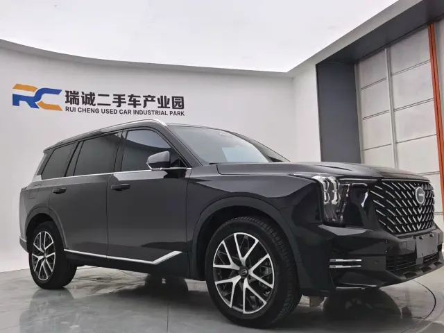 GAC Trumpchi GS8 — Фото автомобиля 3