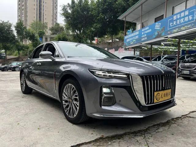 Hongqi H5 — Фото автомобиля 3