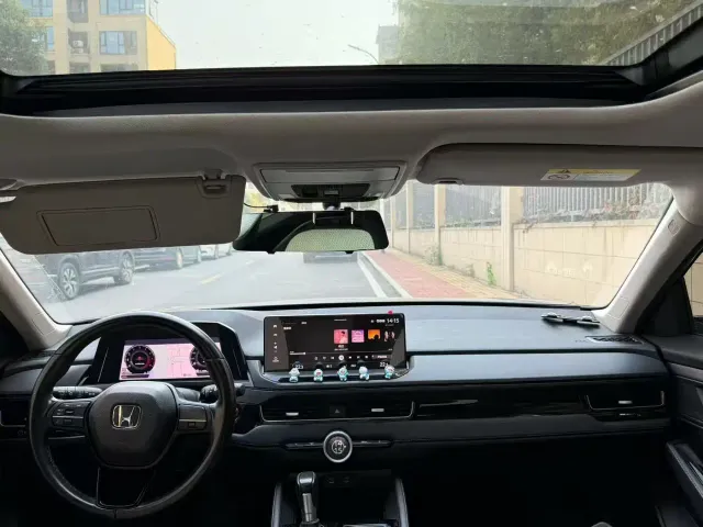 Honda Inspire — Фото автомобиля 5