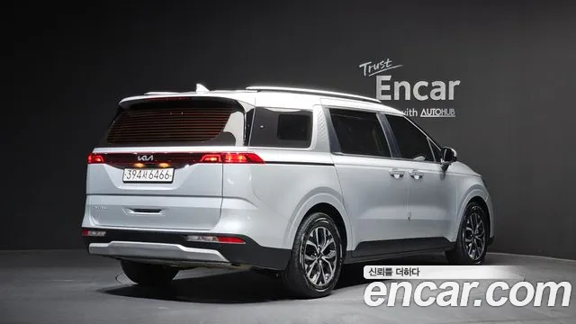 Kia Canival Carnival 4 поколение Дизель 9 мест Prestige — Фото автомобиля 2