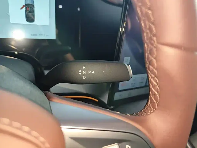 BYD Seal 07 DM-i — Фото автомобиля 13