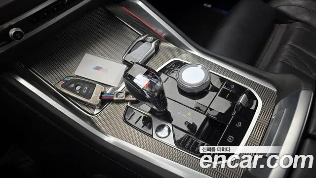 BMW X6 xDrive40i M Sport — Фото автомобиля 9