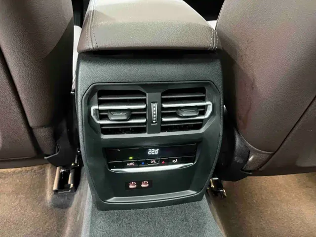 BMW 3 Series — Фото автомобиля 18