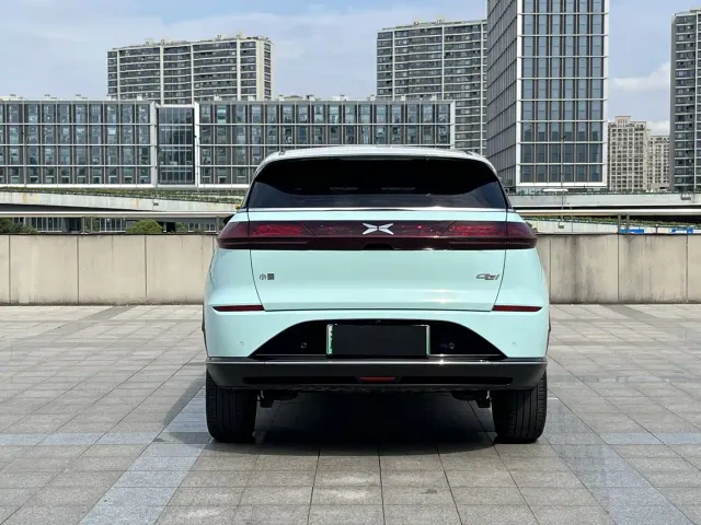 Xpeng G3 — Фото автомобиля 15