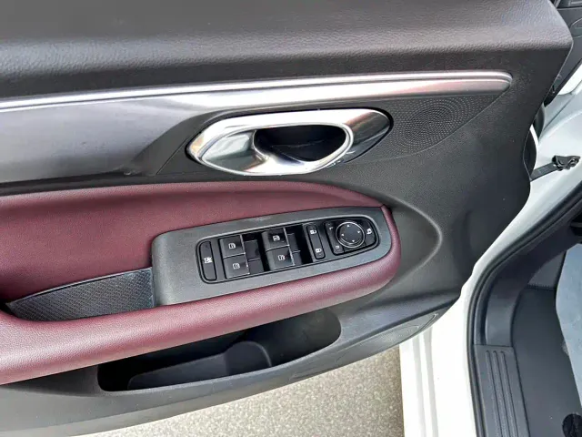 GAC Trumpchi M6 — Фото автомобиля 5