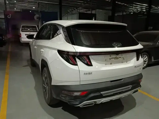 Hyundai Tucson — Фото автомобиля 4