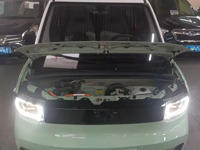 Wuling Hongguang Mini EV — Фото автомобиля 19