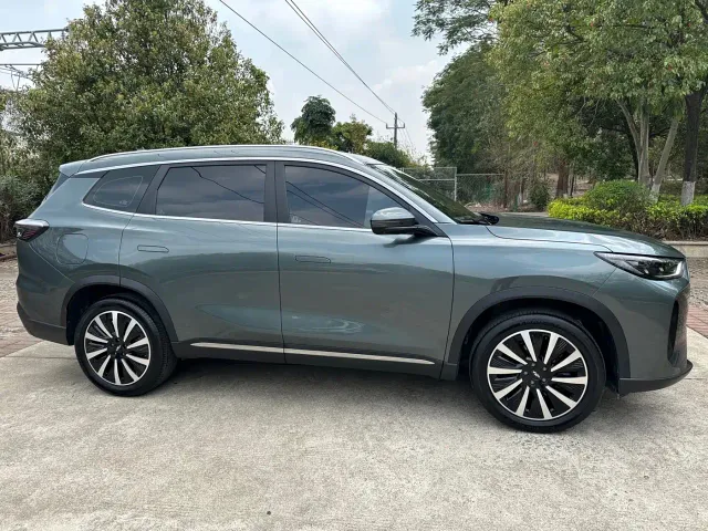 Chery Fengyun T8 — Фото автомобиля 12