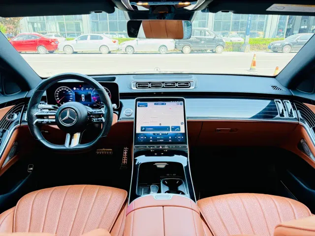 Mercedes-Benz S-Class — Фото автомобиля 10
