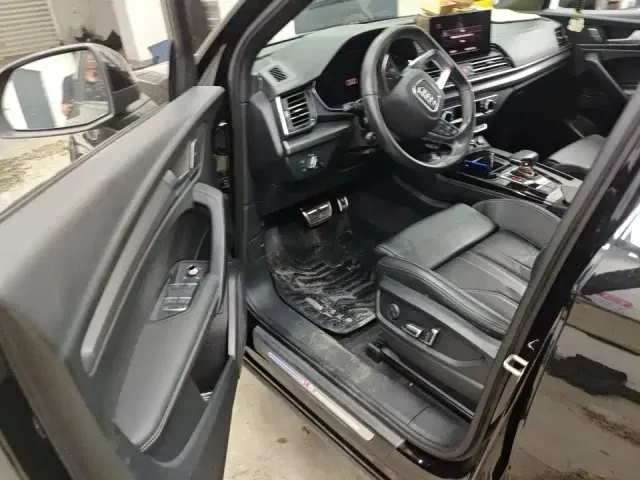 Audi Audi Q5L 2024 Model 40 TFSI Luxury Dynamic — Фото автомобиля 6