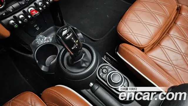 MINI Cooper Convertible — Фото автомобиля 12