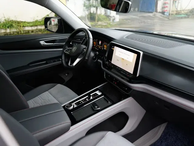 Volkswagen Teramont — Фото автомобиля 9