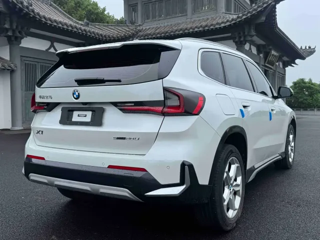 BMW X1 — Фото автомобиля 6