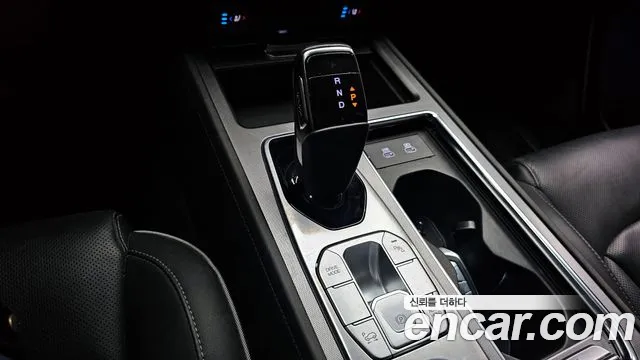 KG_Mobility_Ssangyong Rexton Rexton Arena Дизель 2.2 4WD — Фото автомобиля 9