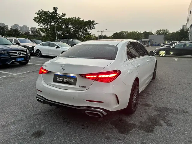 Mercedes-Benz C-Class — Фото автомобиля 8