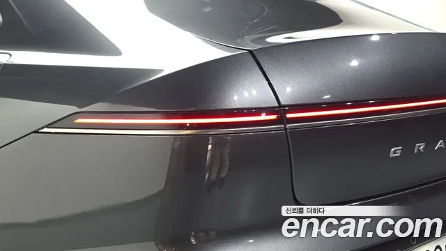 Hyundai Grandeur GN7 — Фото автомобиля 8