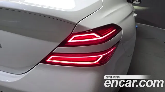 Genesis G70 Новый G70 Бензин 2.5T 2WD — Фото автомобиля 21